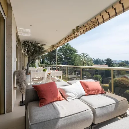 Διαμέρισμα Elegant 3-room With Terrace Pool & Island Views Κάννες